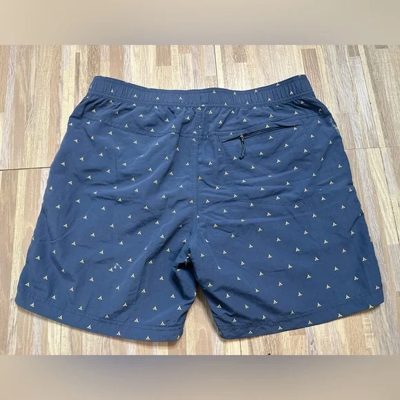 The North Face Flashdry Board Shorts with Lining, Size Large - Picture 7 of 9